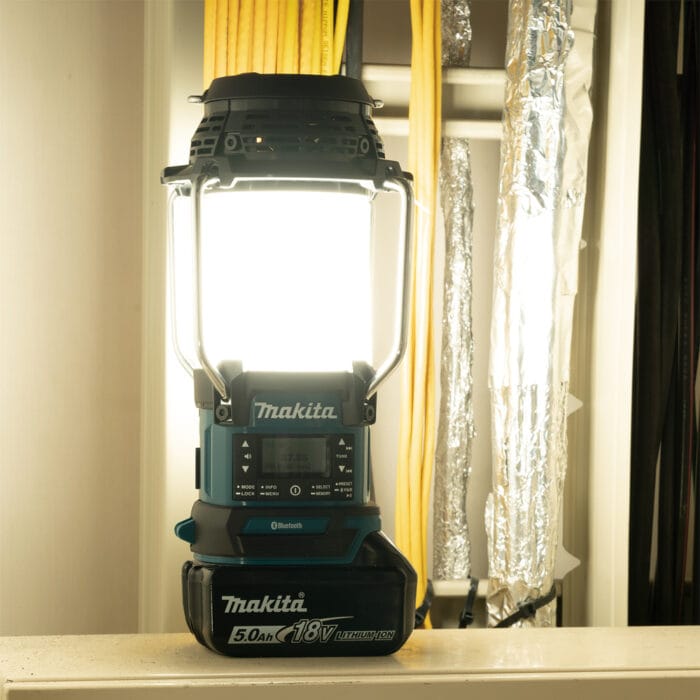 Makita Akku-Radio