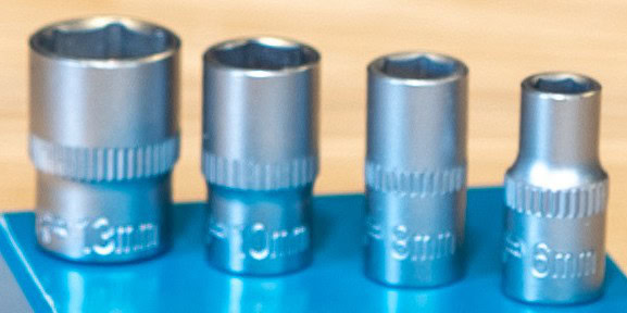 Makita 1/4″ Ratsche mit Stecknuss-Set 6, 8, 10 & 13 mm – Bild 3